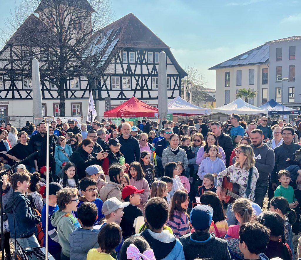 Chorauftritt beim Sommertagszug sommertagszug
