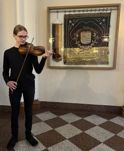Musik erklingt zum Auftakt der historischen Stadtführung